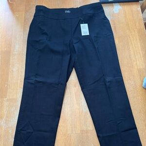 Croft and barrow Women’s black stretch  Pants